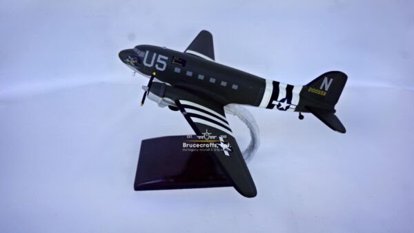 Douglas C-47 Skytrain 2100558 - Image 7